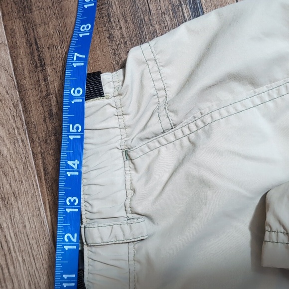 REI Hiking Cargo Pants Large x 32" Convertible Tan Belted Nylon UAP 50+ - Picture 10 of 11
